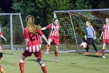 Bild 50 - B-Juniorinnen Kaltenkirchener TS - TuS Tensfeld : Ergebnis: 12:4